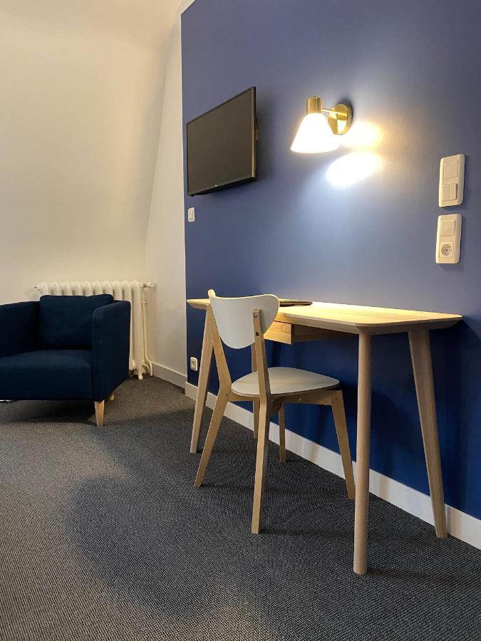 Hotel Colbert Tours Bagian luar foto