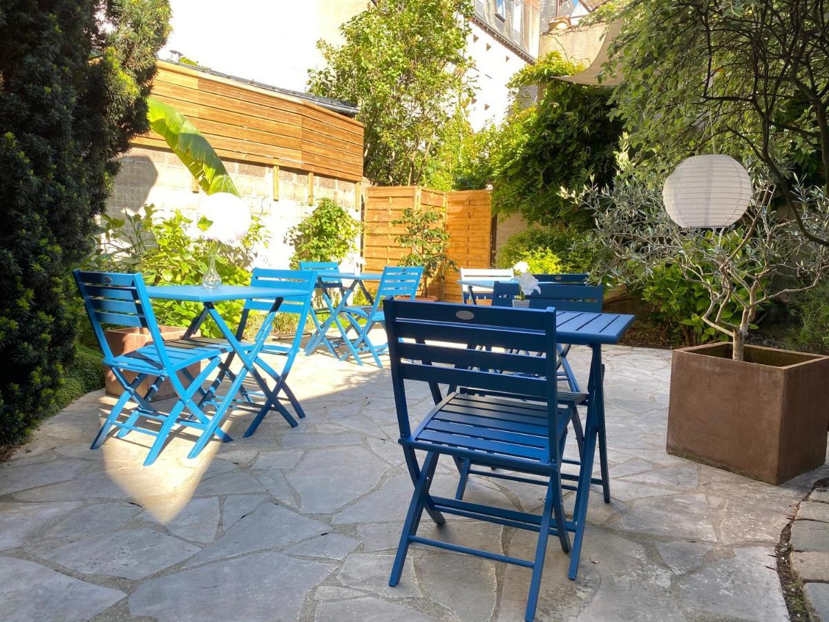 Hotel Colbert Tours Bagian luar foto